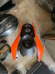 Μάσκα με φανάρια Ktm Duke 690