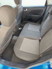 Ford Fiesta 2004 1.4 TITANIUM-thumb-5