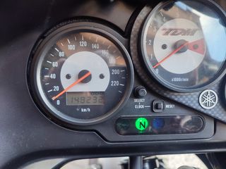 Yamaha TDM 850 2000-thumb-1