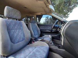 Nissan Almera 1999 Challenger-thumb-11