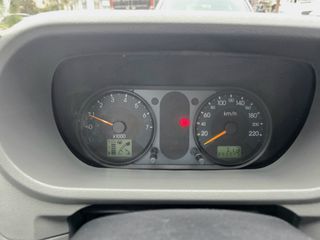 Ford Fusion 2004-thumb-13
