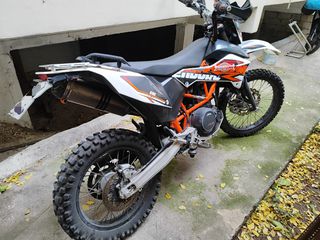 KTM 690 Enduro R 2014-thumb-3