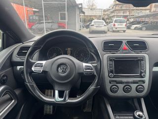Volkswagen Scirocco 2009-thumb-10