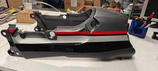 Ουρα Suzuki Gsx 1100F 1992 καινουργια