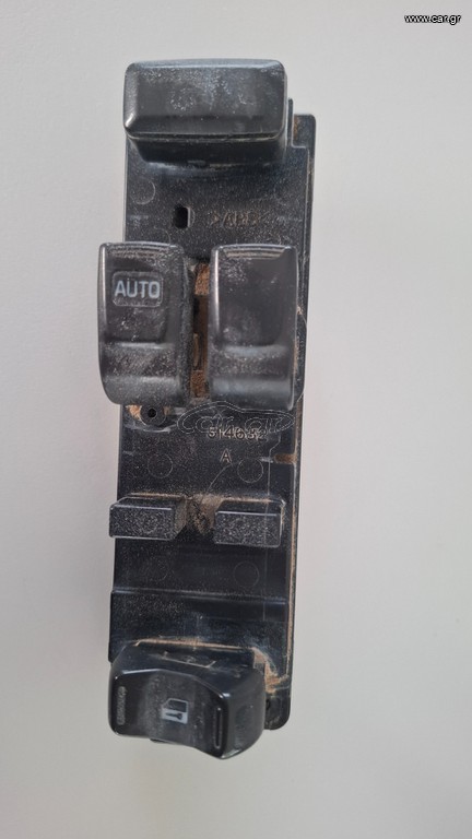 διακόπτης παραθύρων ISUZU D-MAX '2008 1,5 cab 514632