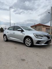 Renault Megane 2020-thumb-4