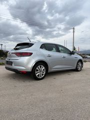 Renault Megane 2020-thumb-5