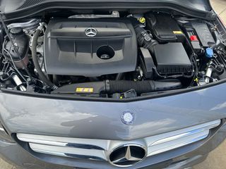 Mercedes-Benz B 180 2016 DIESEL Style Panorama Camera Navi 83.000KM-thumb-19