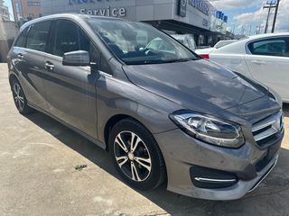 Mercedes-Benz B 180 2016 DIESEL Style Panorama Camera Navi 83.000KM-thumb-1