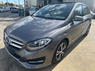 Mercedes-Benz B 180 2016 DIESEL Style Panorama Camera Navi 83.000KM-thumb-23