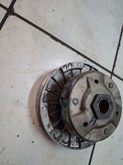 Τροχαία φυγοκεντρικου HONDA SH 300 θέλει σιαγωνακια 200 ευρω