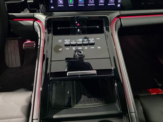 Porsche Panamera 2025 NEW 3DISPLAY/PANO/360CAM-thumb-30