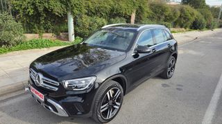 Mercedes-Benz GLC 300 2020 300e_4Matic_Plug-in-thumb-1