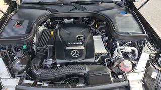 Mercedes-Benz GLC 300 2020 300e_4Matic_Plug-in-thumb-8
