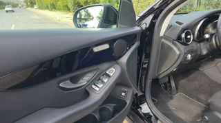 Mercedes-Benz GLC 300 2020 300e_4Matic_Plug-in-thumb-13
