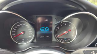 Mercedes-Benz GLC 300 2020 300e_4Matic_Plug-in-thumb-19