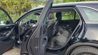 Mercedes-Benz GLC 300 2020 300e_4Matic_Plug-in-thumb-35