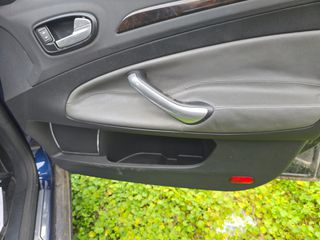 Ford Mondeo 2009 1.600C ΟΛΌΚΛΗΡΟ ΓΙΑ ΑΝΤΑΛΛΑΚΤΙΚΆ ΜΟΝΟ-thumb-12