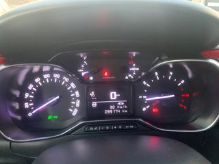 Citroen C3 2019 C3 1.2 PureTech Feel-thumb-15