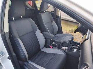 Toyota Auris 2015 1.2  Turbo Desing Edition 2016!!!-thumb-9