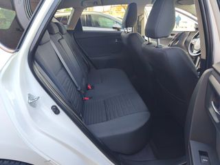 Toyota Auris 2015 1.2  Turbo Desing Edition 2016!!!-thumb-8