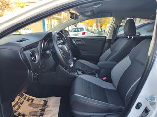 Toyota Auris 2015 1.2  Turbo Desing Edition 2016!!!-thumb-6