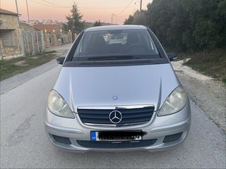 Mercedes-Benz A 150 2006-thumb-1