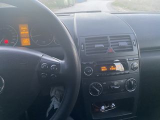 Mercedes-Benz A 150 2006-thumb-19