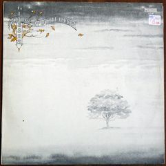 GENESIS - WIND AND WUTHERING