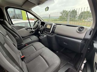 Renault Trafic 2018-thumb-3