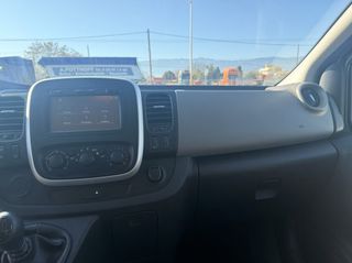 Renault Trafic 2018-thumb-14