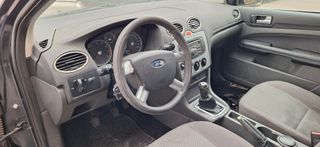 Ford Focus '07-thumb-7