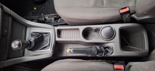 Ford Focus '07-thumb-11