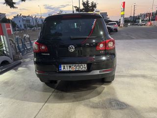 Volkswagen Tiguan 2009-thumb-9