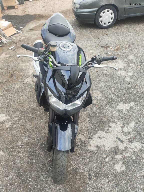 Kawasaki Z 750 2010