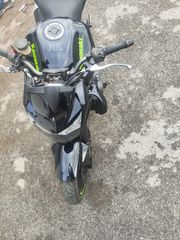 Kawasaki Z 750 2010-thumb-4