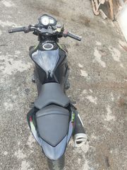Kawasaki Z 750 2010-thumb-5