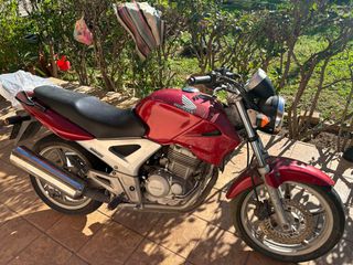 Honda CBF 250 2005
