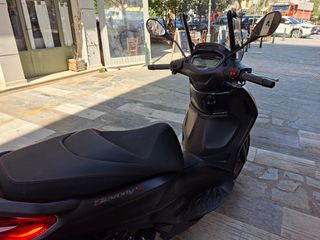 Piaggio Beverly 300 2022 300s-thumb-3