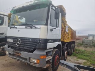 Ανατροπή Mercedes-Benz 2003 ACTROS 4140-thumb-1