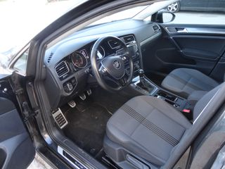 Volkswagen Golf 2017 1.6 TDI BLUEMOTION ALL STAR-thumb-15