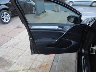 Volkswagen Golf 2017 1.6 TDI BLUEMOTION ALL STAR-thumb-24