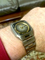 SEIKO 5 automatic-thumb-3