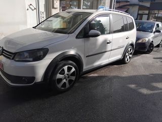 Volkswagen Touran 2012