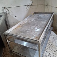 Πάγκος πλύσης συσκευών, εργαλείων ή άλλων αντικειμένων, 189*89*78/85 εκ, με αποχέτευση, ρόδες και ενδιάμεσο ράφι με αποσπώμενες επιφάνειες. Μεταχειρισμένο - STOCKINOX-thumb-4