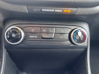 Ford Fiesta 2019-thumb-19