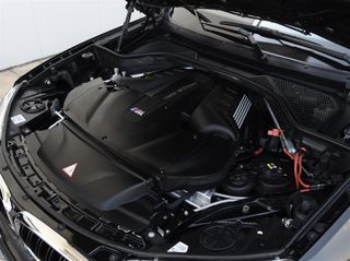 Bmw X6 M 2017 (X6 M Full Options)-thumb-38