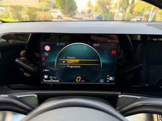 Mercedes-Benz GLB 180 2021 AUTO 1.3 NAVI CAMERA F1 ECO S/S EURO-6 ΕΛΛΗΝΙΚΟ-thumb-38