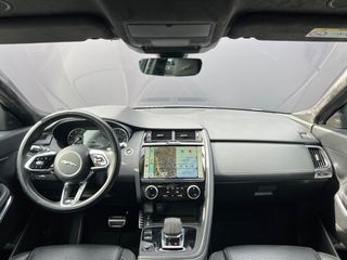 Jaguar E-Pace 2021 P300 R DYNAMIC-thumb-16