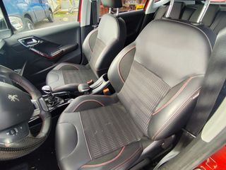 Peugeot 2008 2018 GT LINE-thumb-6